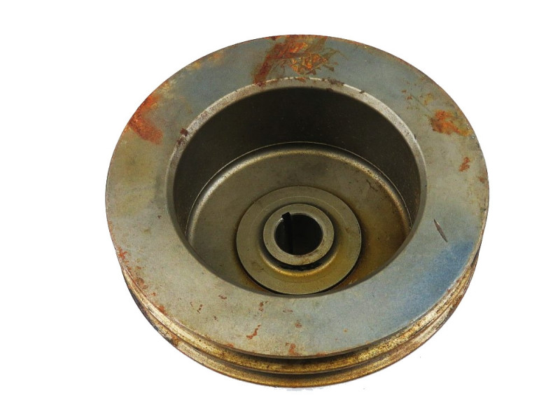 Water pump pulley Perkins 31153674: Bottom view